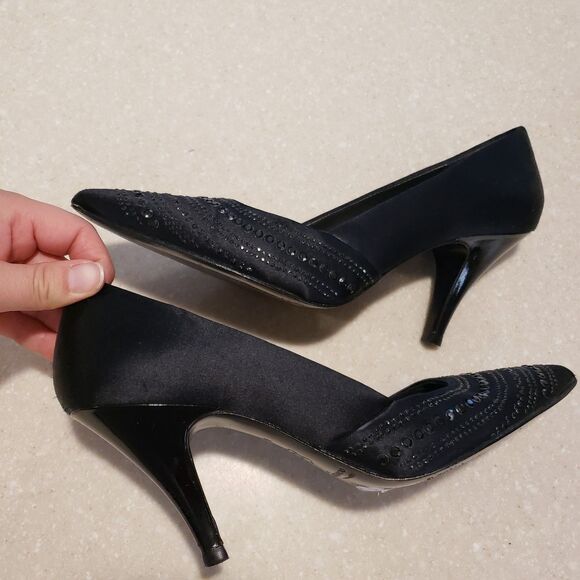 Donald J Pliner Black Professional embellished Pump heel Size 8.5 - Picture 9 of 9